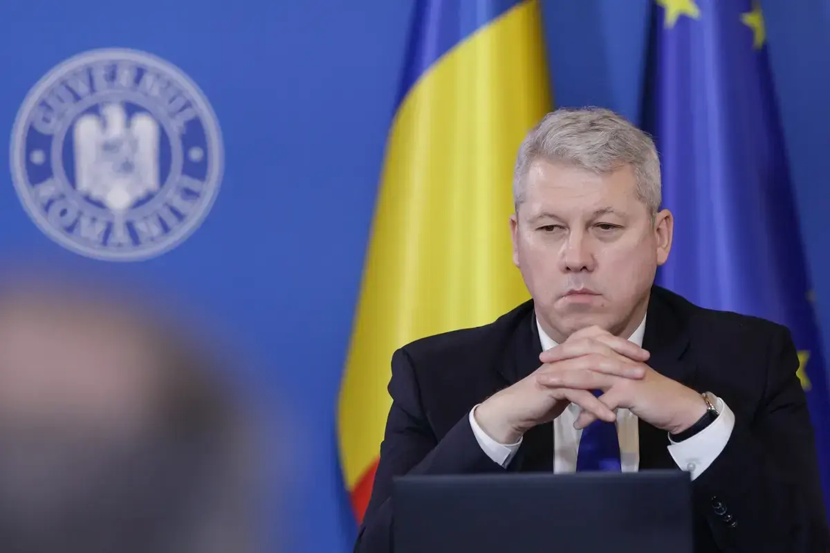 Cătălin Predoiu îl susține pe Adrian Veștea