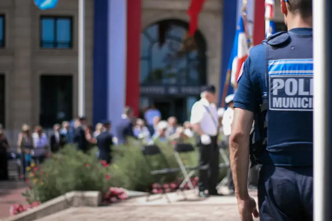 Polițist finlandez, implicat într-un incident controversat: a forțat un adolescent să iasă de pe șosea