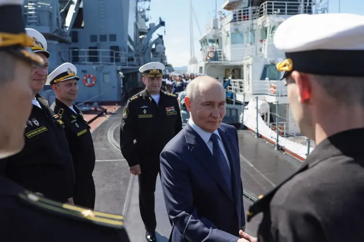 Putin vizitează insula disputată, stârnind furie la Tokyo