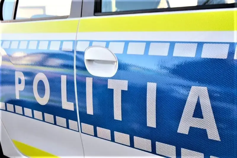 Femeie din Gorj reținută după ce și-a agresat fiica minoră
