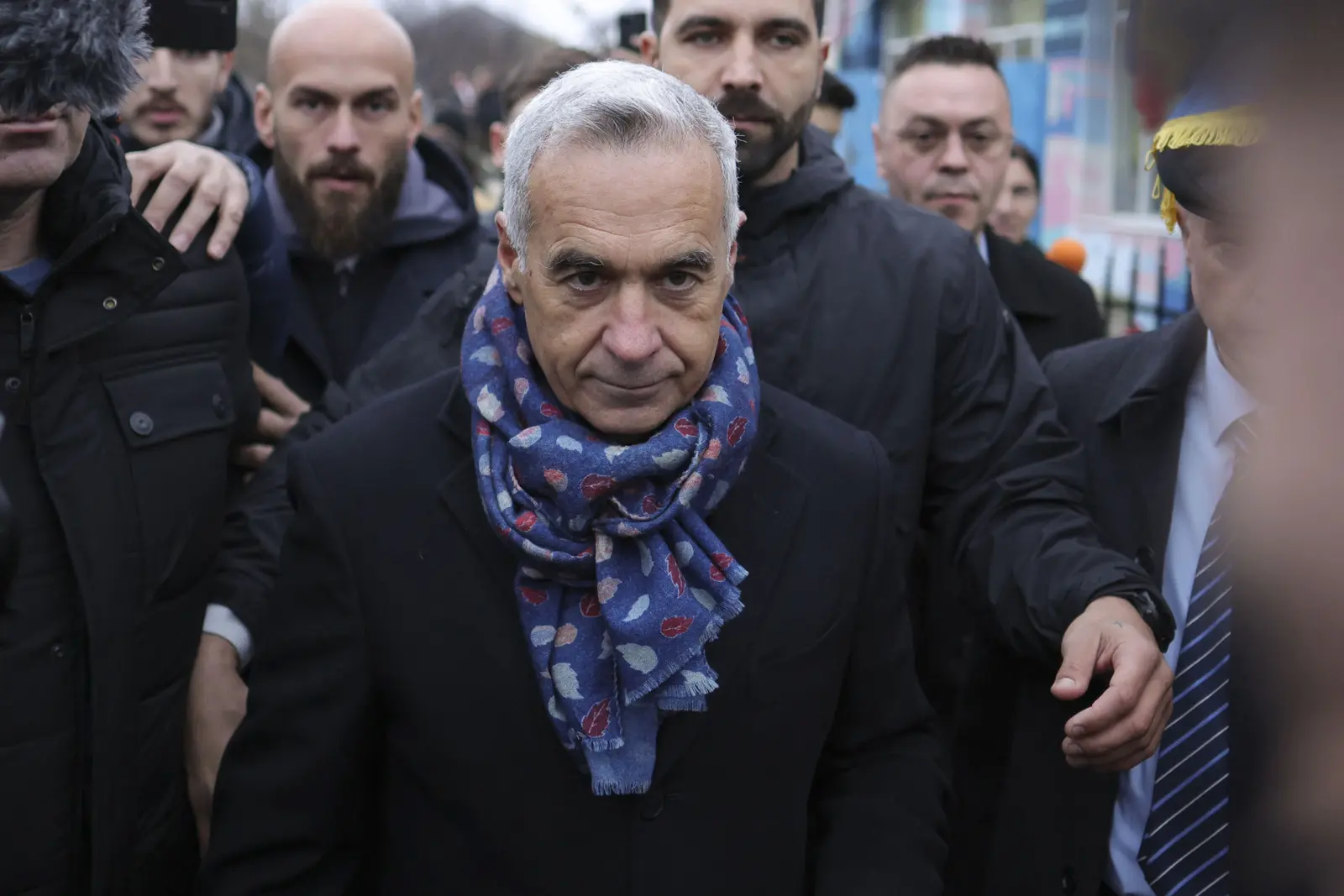 Georgescu și Rusen, reținuți de DIICOT: dosarul fraudei de 1,1 milioane de euro