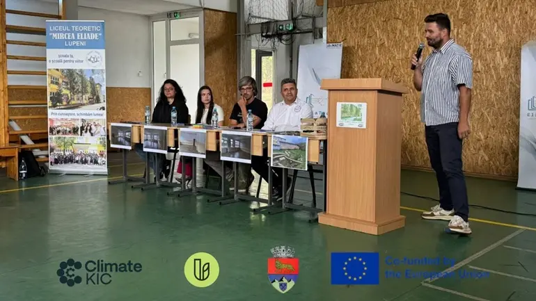 Lupeni găzduiește un laborator de robotică și un parc comunitar în noul cartier