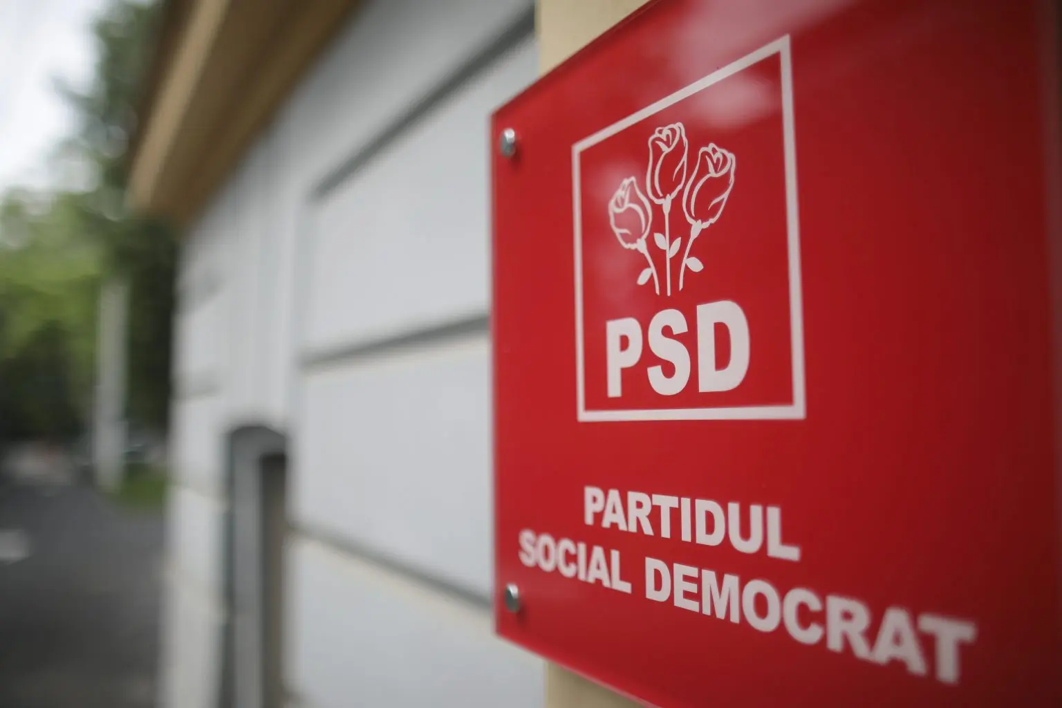 PSD cere demisia lui Mureșan: „Mascaradă” și luptă pentru funcții în timpul crizei