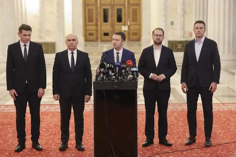 Siegfried Mureșan anunță un guvern minoritar format din PNL, USR și UDMR cu agendă reformatoare